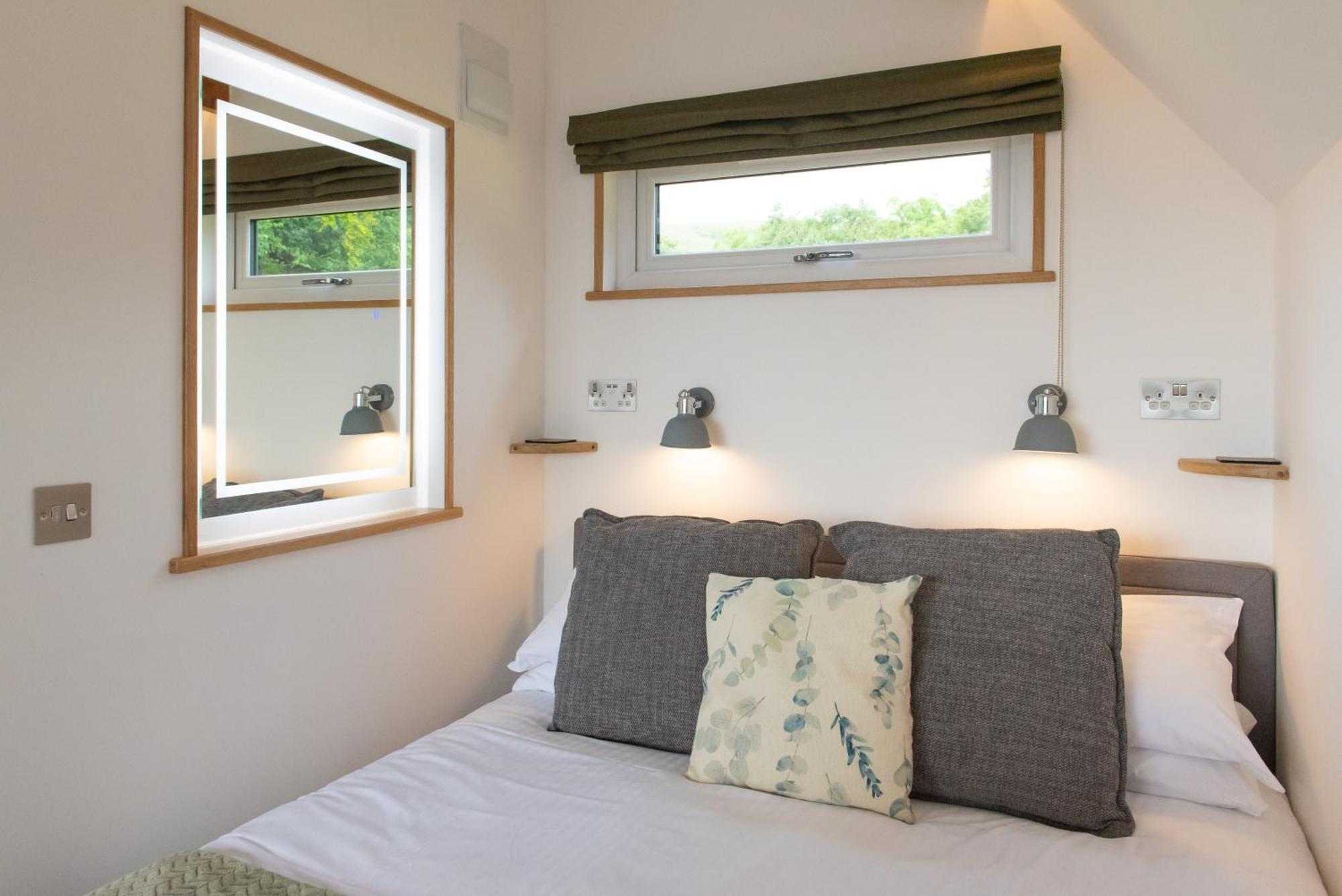 Bonnie Barns - Adults Only Luxury Lodges With Hot Tubs Luss Exterior foto